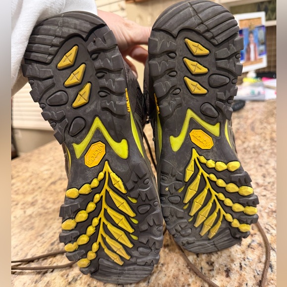 The North Face Brown and Yellow Outdoor/hiking Boots - Picture 6 of 7